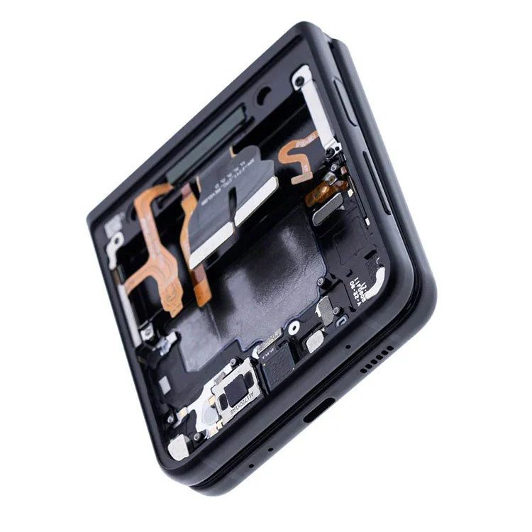 پلٹائیں 3 LCD اسکرینیں